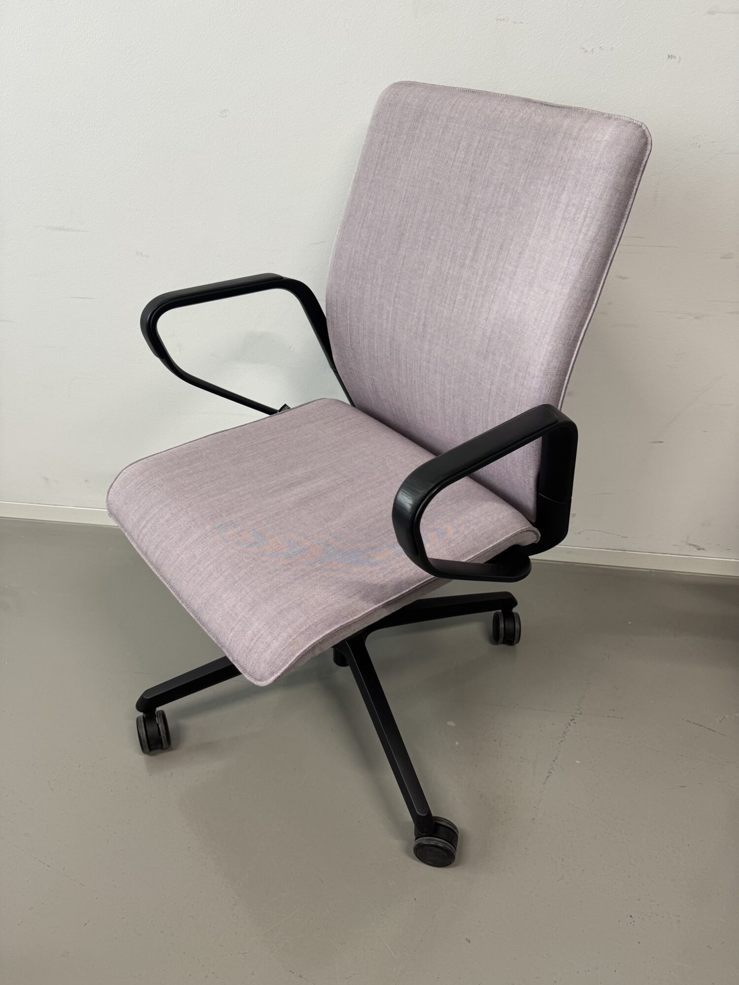 se:line Konferenzsessel hellviolett – Bild 2